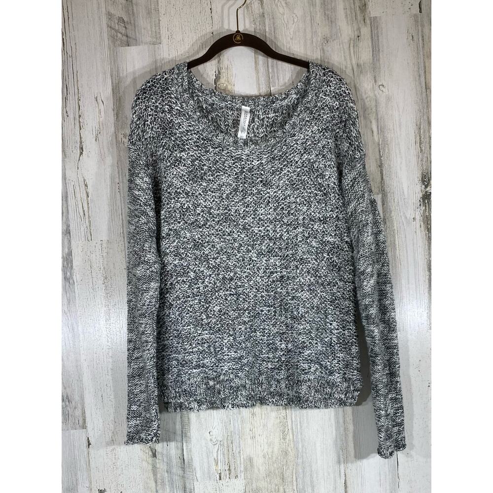 Aeropostale Womens Sweater Size‎ XL (Medium) Gray White Marled Scoop Neck